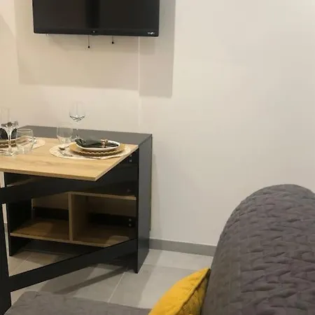 아파트 T2 Situe Au Centre De 그르노블